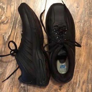 Dr Scholls Size 9 Black Leather work shoe